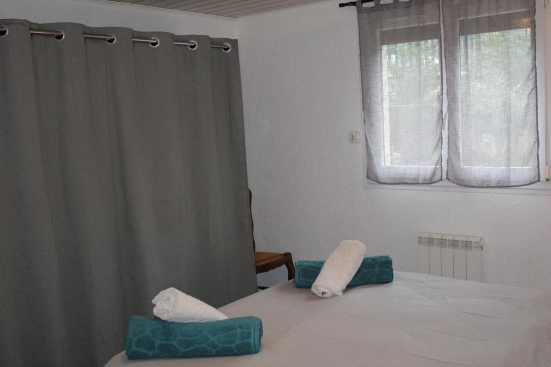 Chez Patrick Et Dominique Apartment Saint-Pierre-en-Faucigny Bagian luar foto